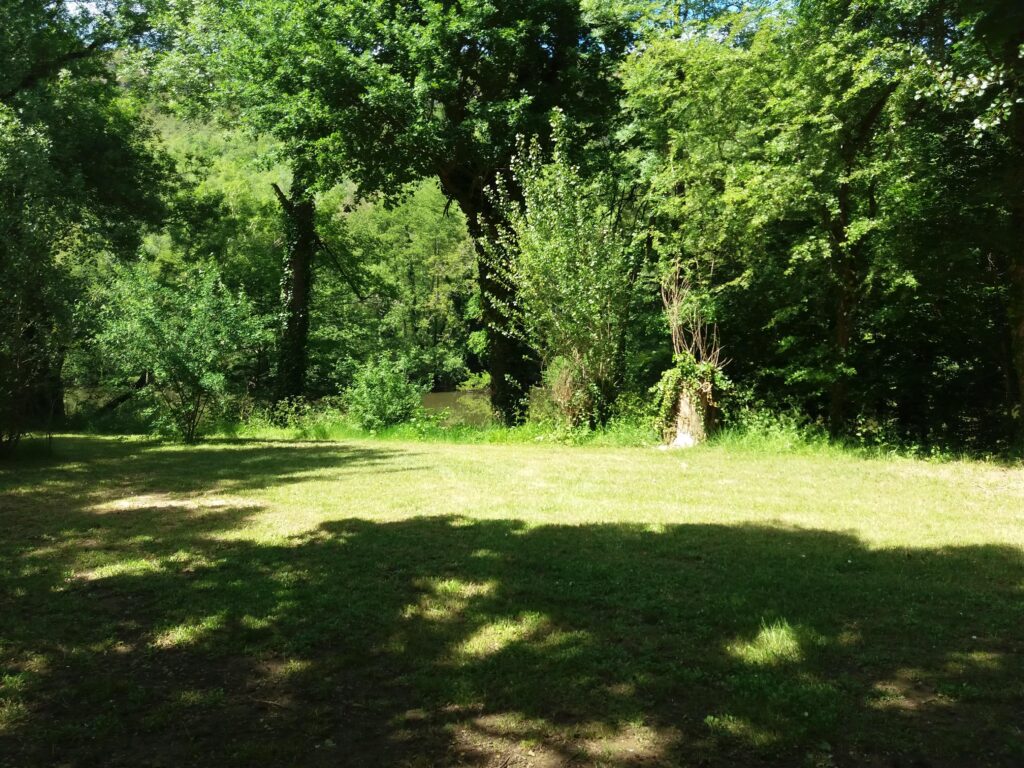 Flower Camping Les Gorges de l'Aveyron — photo 5